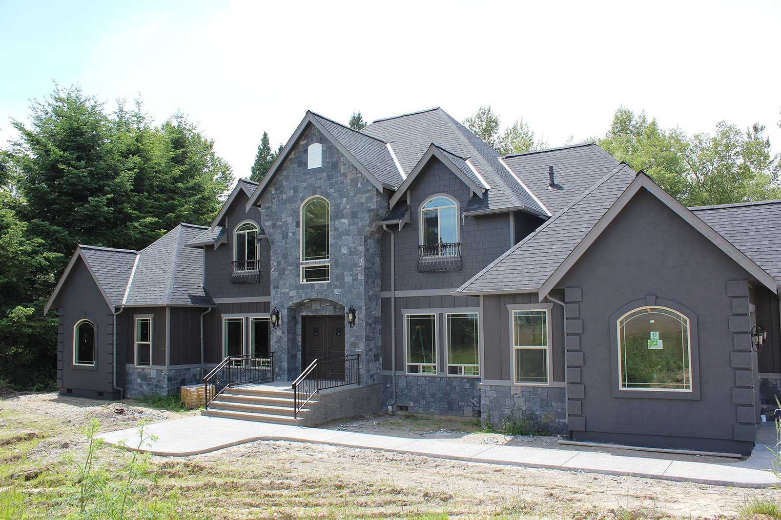 BLACK RUNDLE CASTLESTONE — Pangaea Natural Stone®