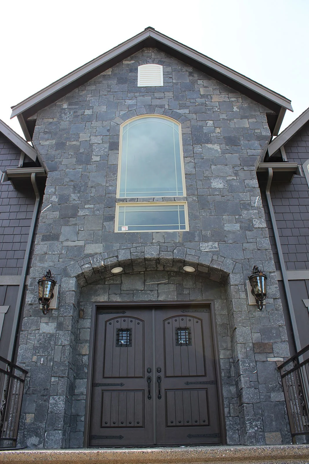 BLACK RUNDLE CASTLESTONE — Pangaea® Natural Stone