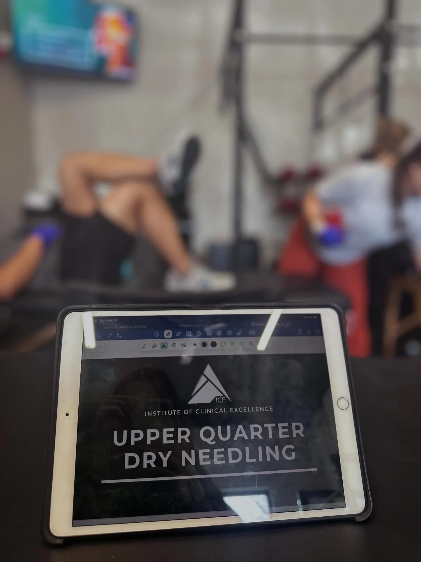 Dr. Briana was sharpening her skills this weekend at a continuing education course for dry needling! 

We have a team of PTs who want to consistently get better and improve their skills in order to improve their patient outcomes!

Need some upper or 