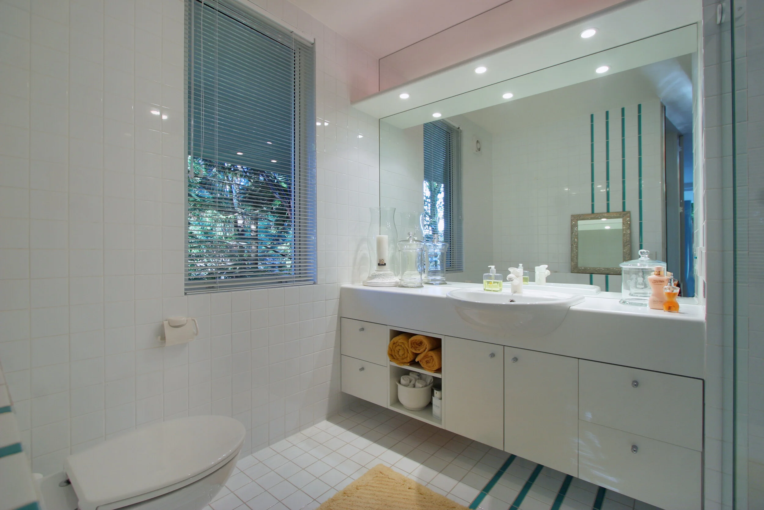 Sang Architects Woodside Bathroom
