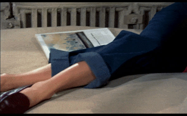 rear window grace kelly casual style.gif