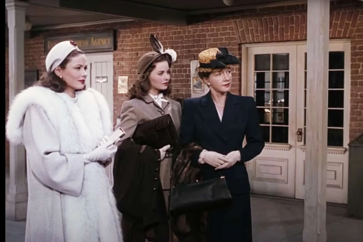 gene tierney fashion.jpg