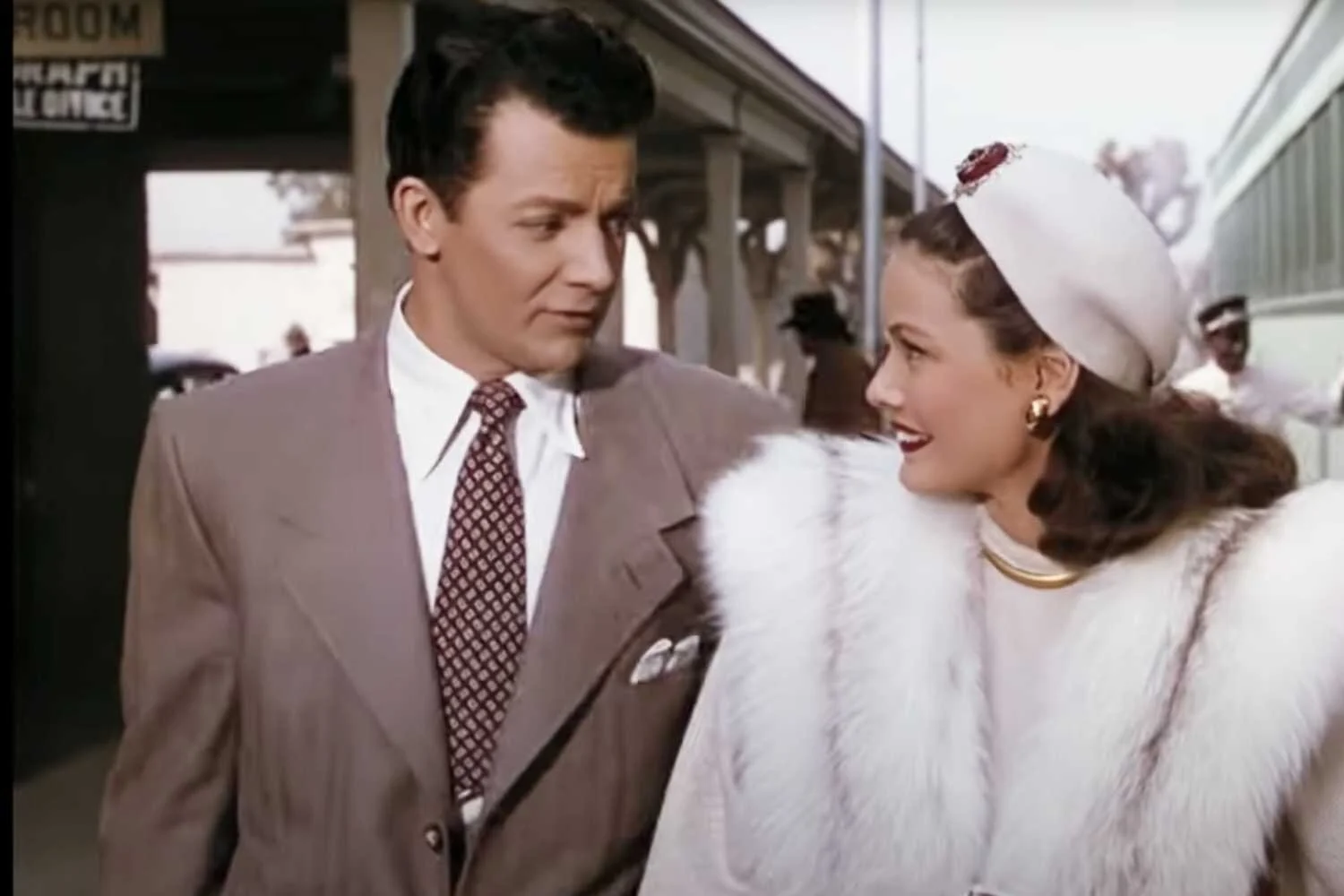 gene tierney femme fatale style.jpg