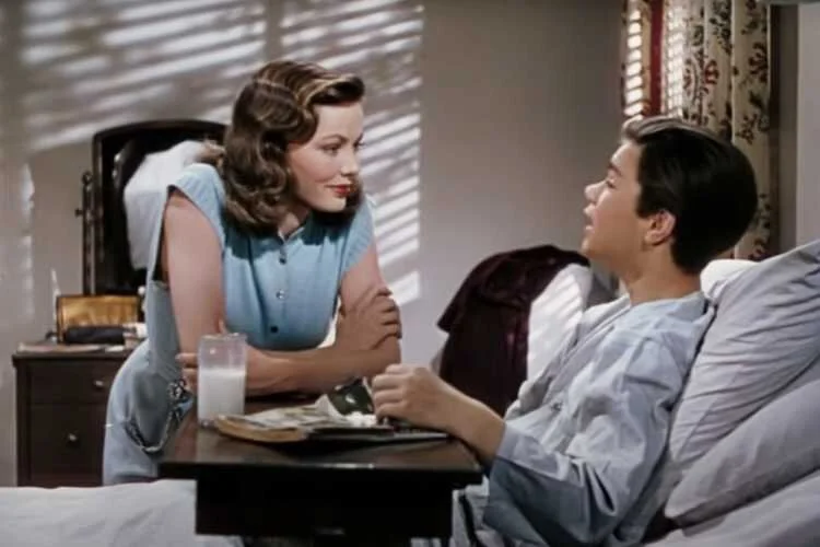 1940s fashion dress.jpg