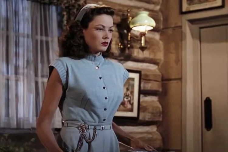 femme fatale style leave her to heaven.jpg