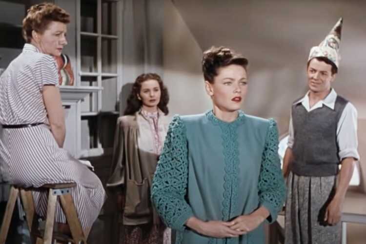 gene tierney leave her to heaven green coat.jpg