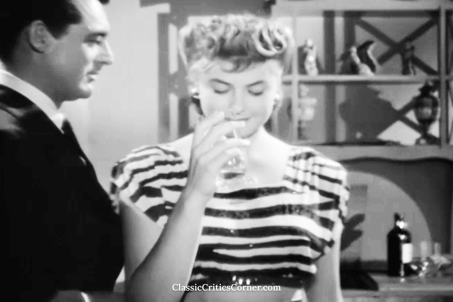 cary grant ingrid bergman notorious.png
