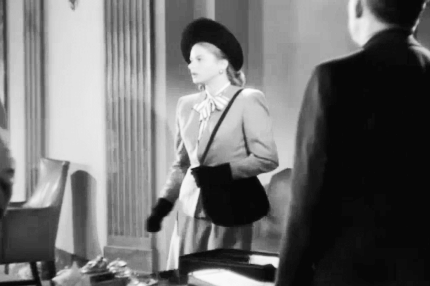ingrid bergman 1940s fashion notorious.png