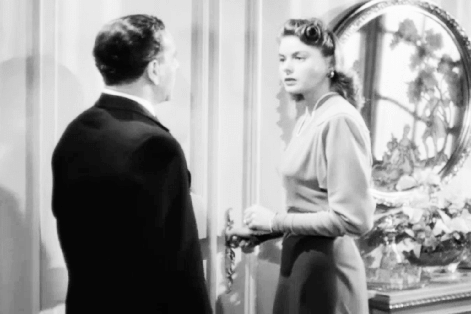 cary grant ingrid bergman notorious.png