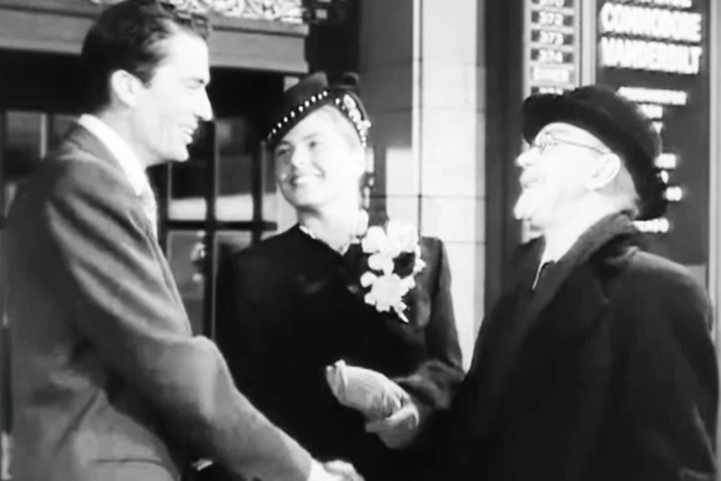 Spellbound Ingrid Bergman 1940s fashion.jpg