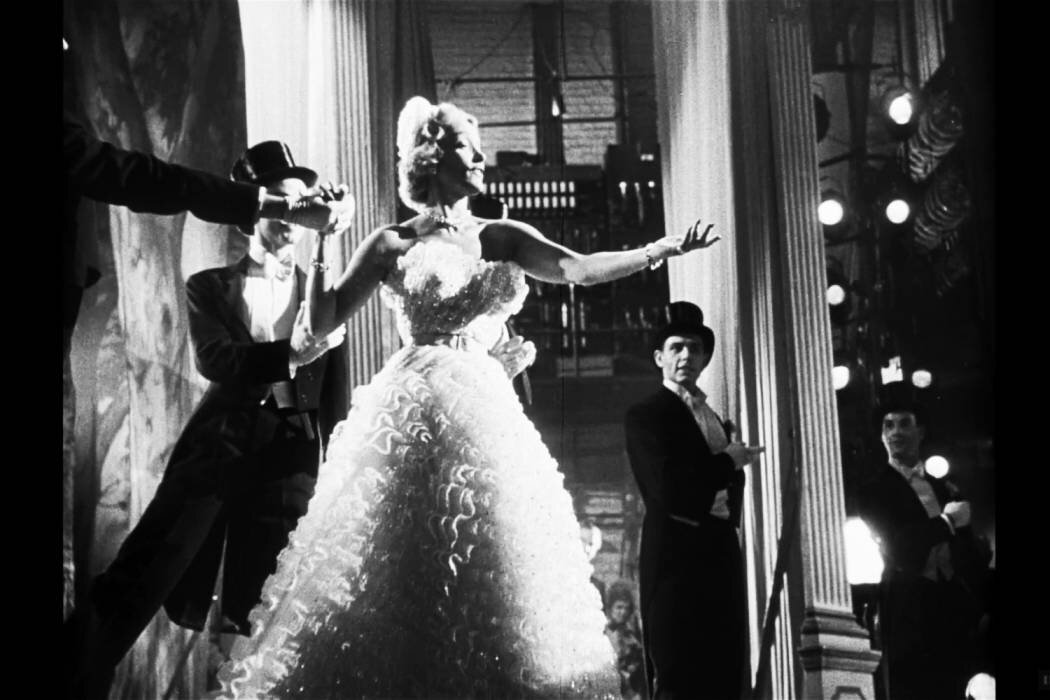 marlene dietrich stage fright costumes