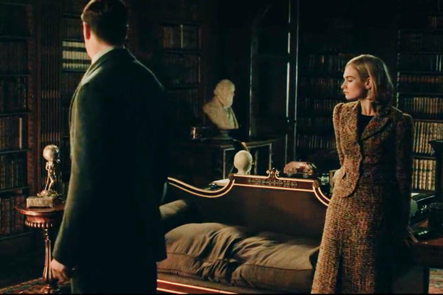 1930s skirt suit worn by Lily James in Rebecca