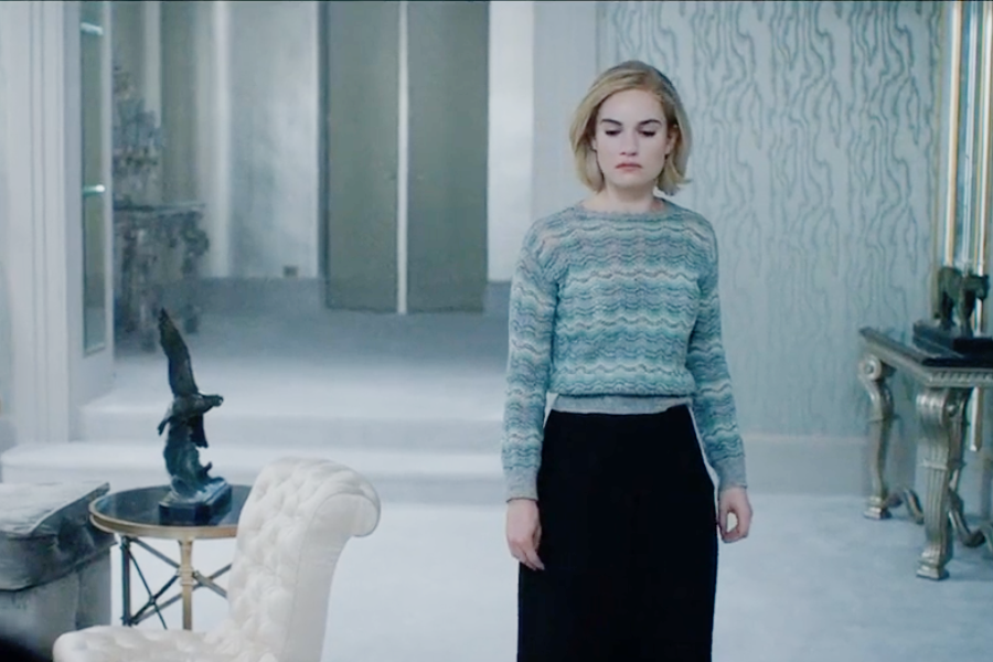 Image of Lily James wearing a 1930s pants outfit in the movie "Rebecca"