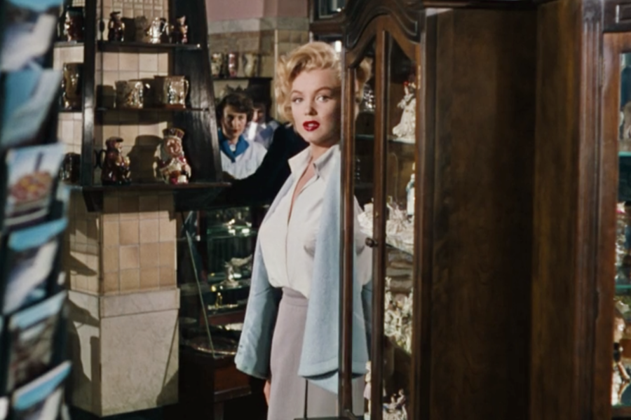 Marilyn Monroe Niagara - Her Sizzling 1950s Fashion — Classic Critics  Corner - Vintage Fashion Inspiration including 1940s Fashion, 1950s Fashion  and Old Hollywood Glam icons like Grace Kelly, Audrey Hepburn and Marilyn  Monroe.