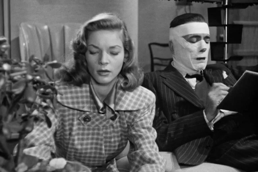image of Lauren Bacall and Humphrey Bogart in Dark Passage