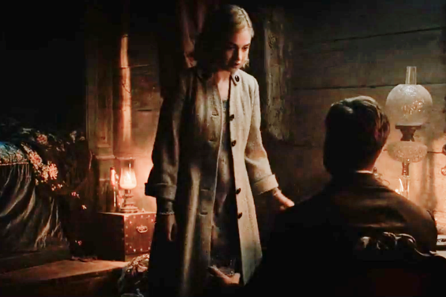 1930s fashion in Rebecca