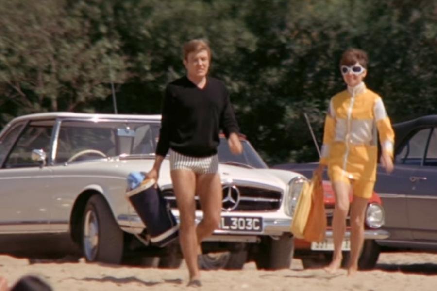 audrey hepburn two for the road 1960s fashion