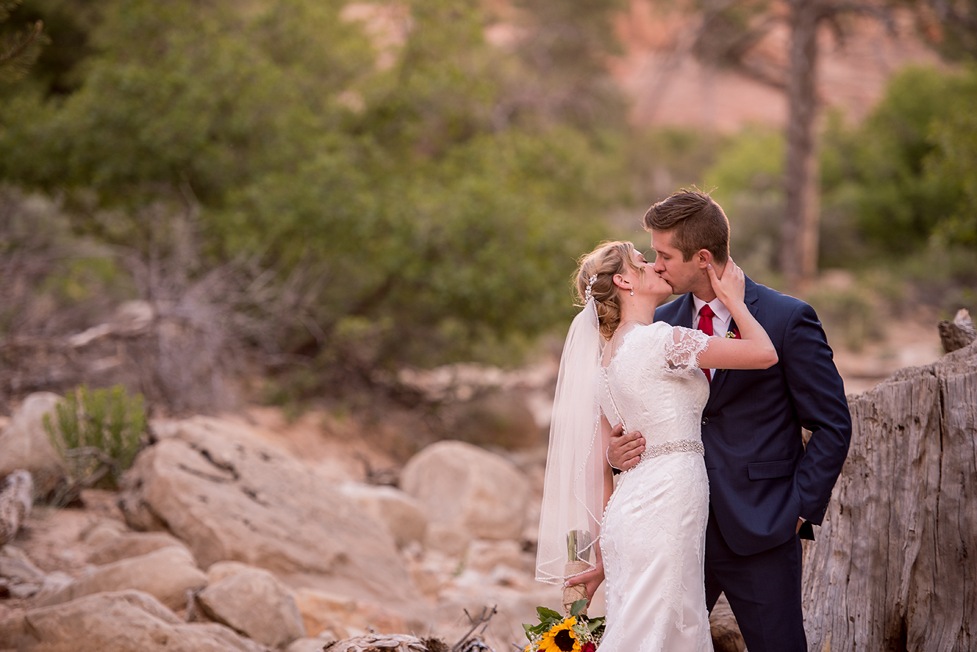 CarolLee_Photo_JJBridals_Elko_Wedding_Photographer_Spring_Creek_Wedding_Photographer_Carlin_Wedding_Photographer-26.png