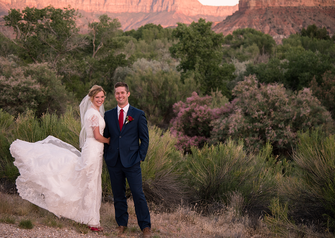 CarolLee_Photo_JJBridals_Elko_Wedding_Photographer_Spring_Creek_Wedding_Photographer_Carlin_Wedding_Photographer-30.png