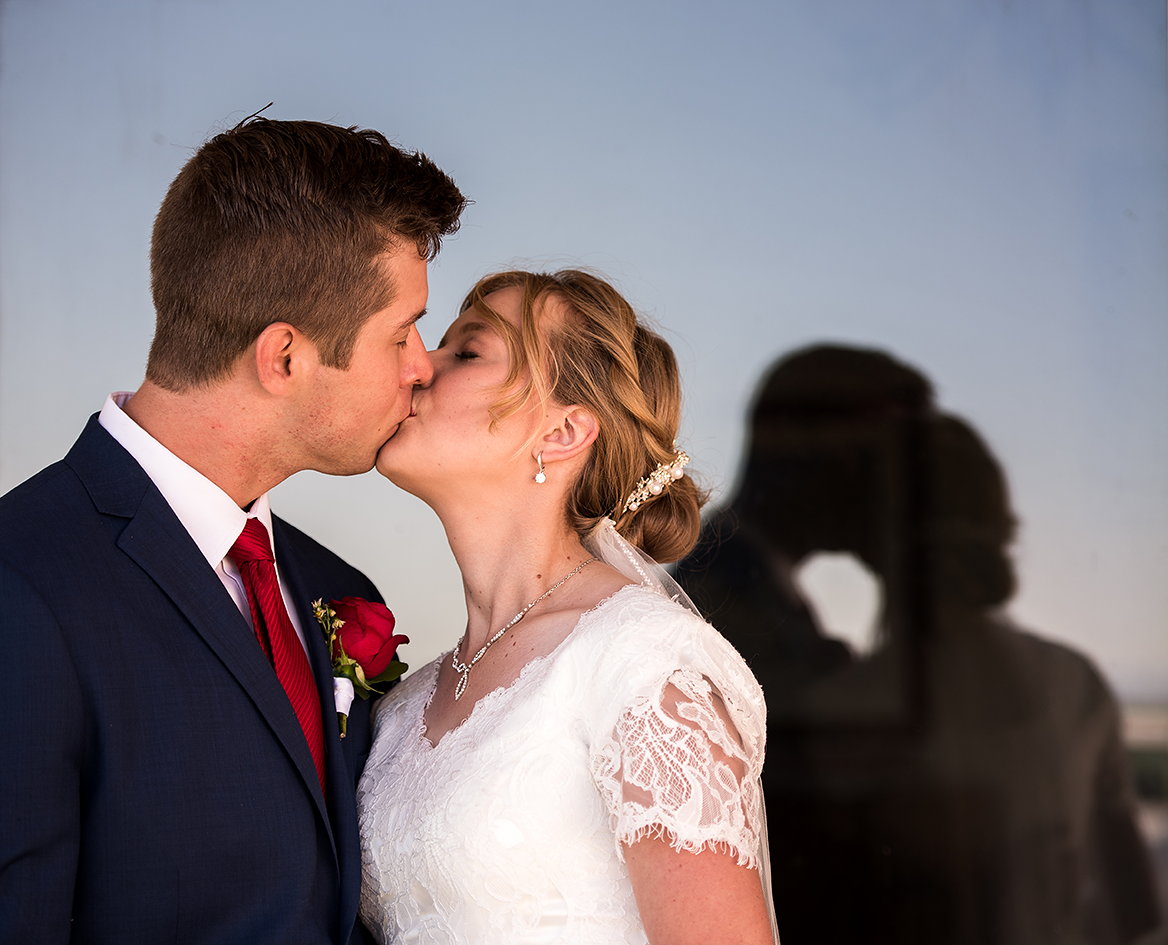 CarolLee_Photo_JJBridals_Elko_Wedding_Photographer_Spring_Creek_Wedding_Photographer_Carlin_Wedding_Photographer-32.png