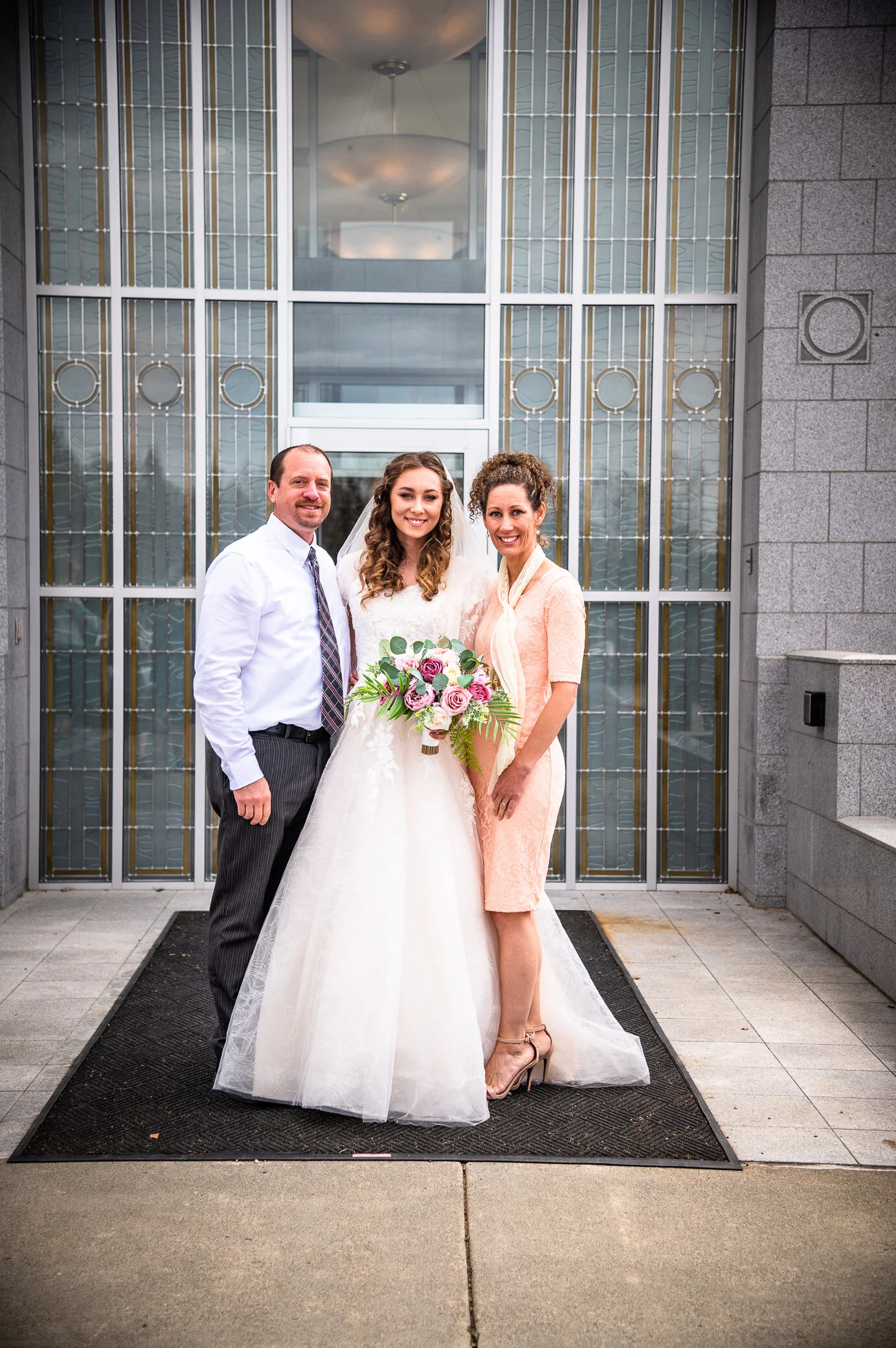 wedding photography near me, professional wedding photos, wedding photography in elko