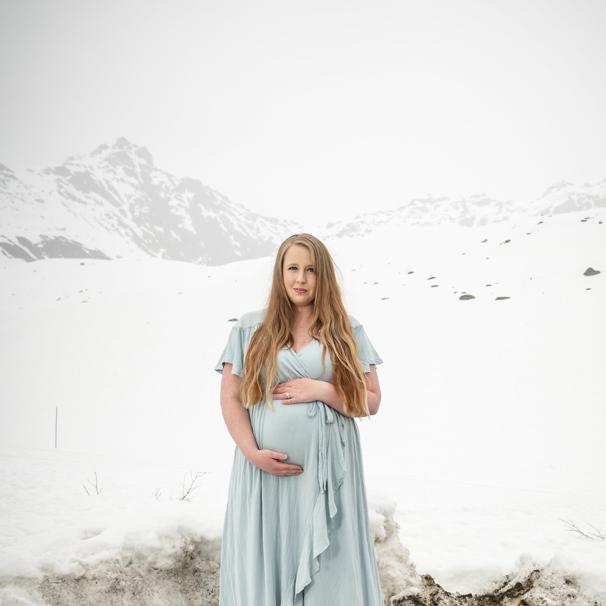 WEB_CarolLeeJaynePortraits_Kaitlyn_Maternity_Alaska_2021-4.jpg