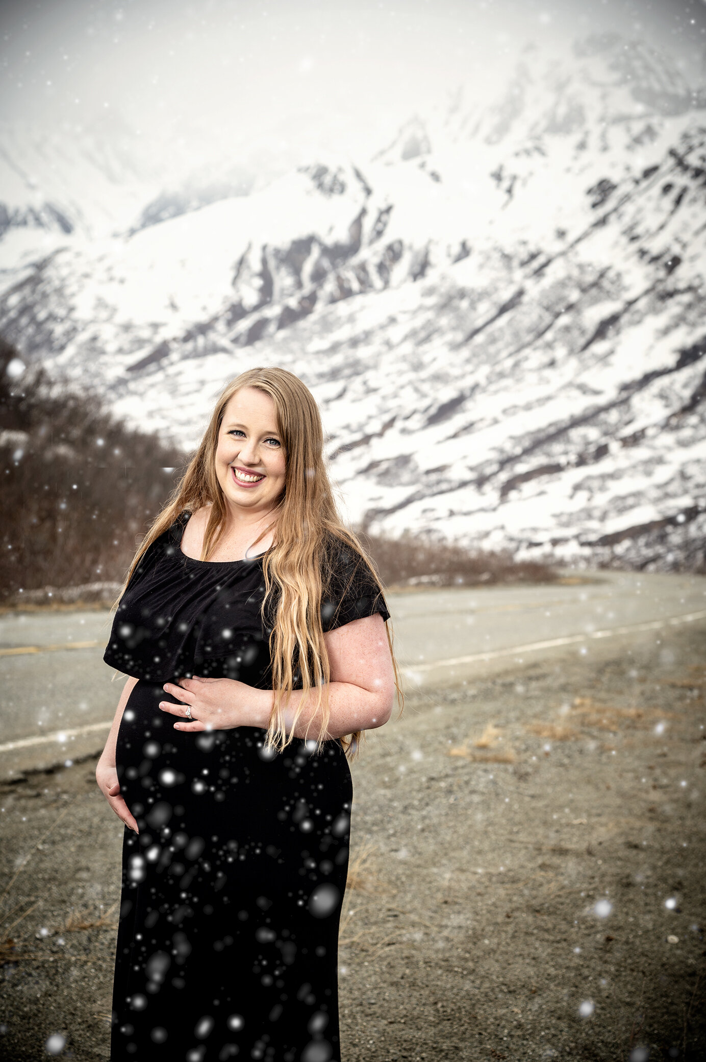 WEB_CarolLeeJaynePortraits_Kaitlyn_Maternity_Alaska_2021-13.jpg