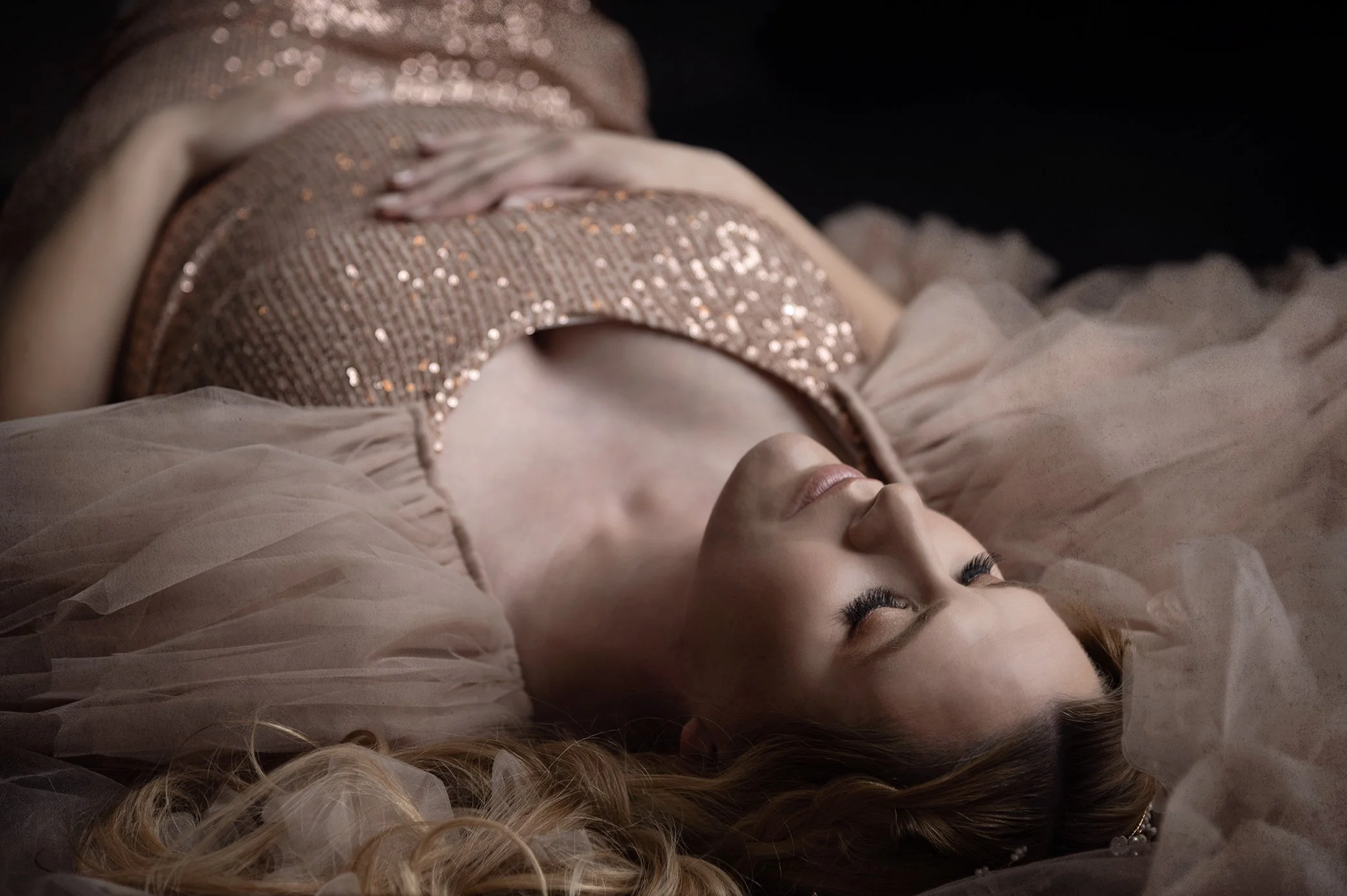 Beautiful Professional Maternity Makeup 