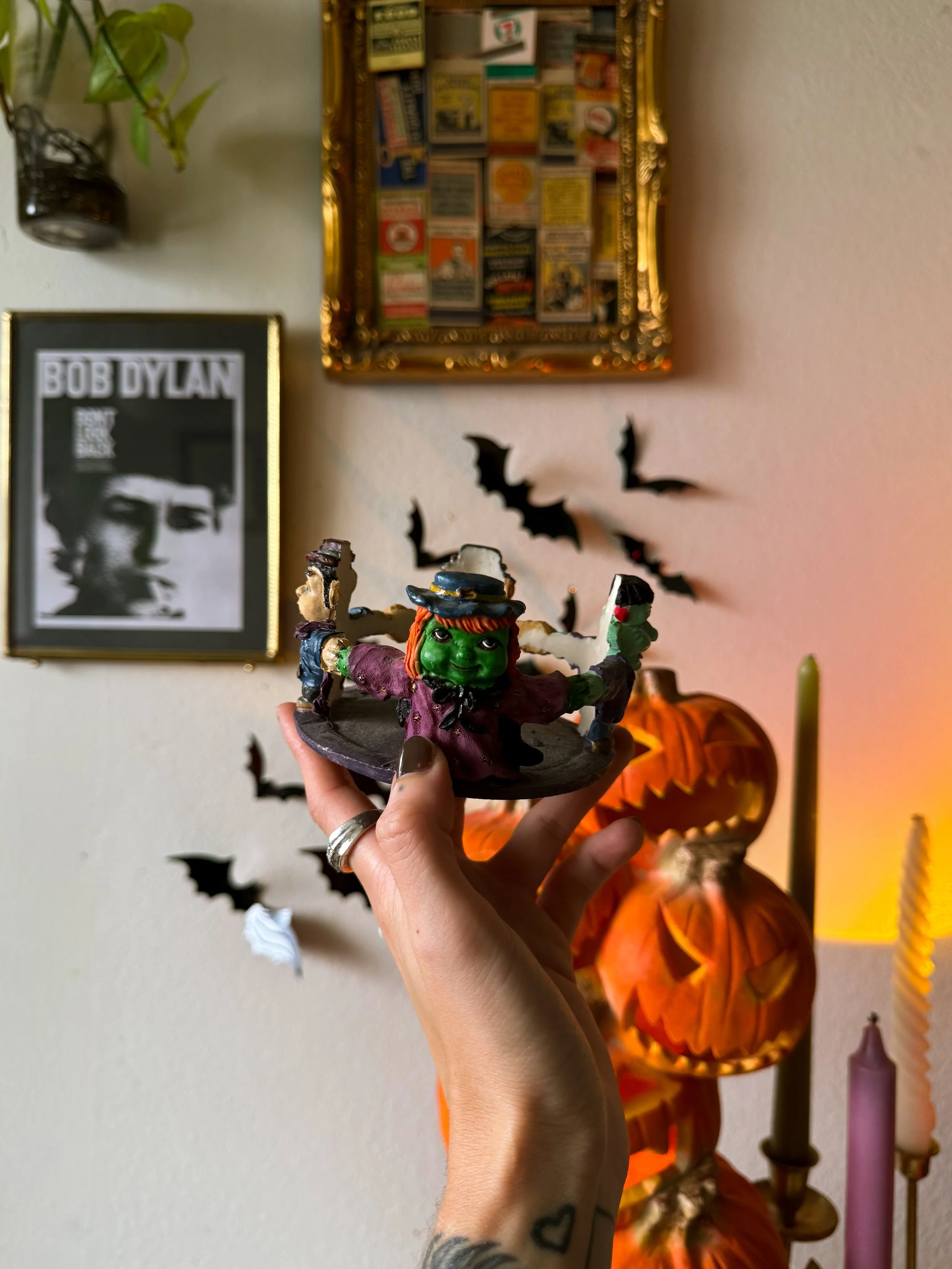 VTG Ceramic Halloween Candle Holder