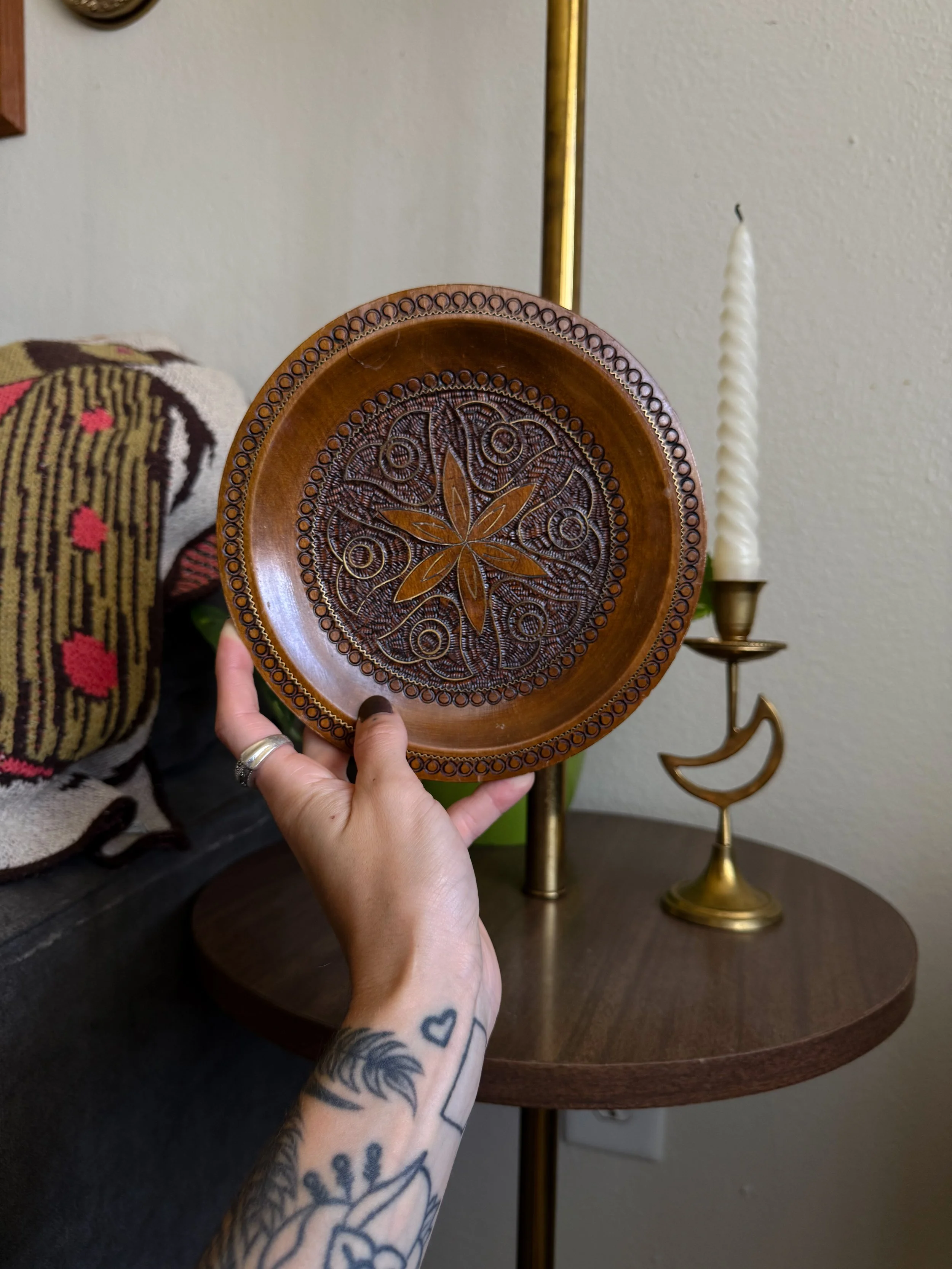 VTG Wooden Plate Wall Decor