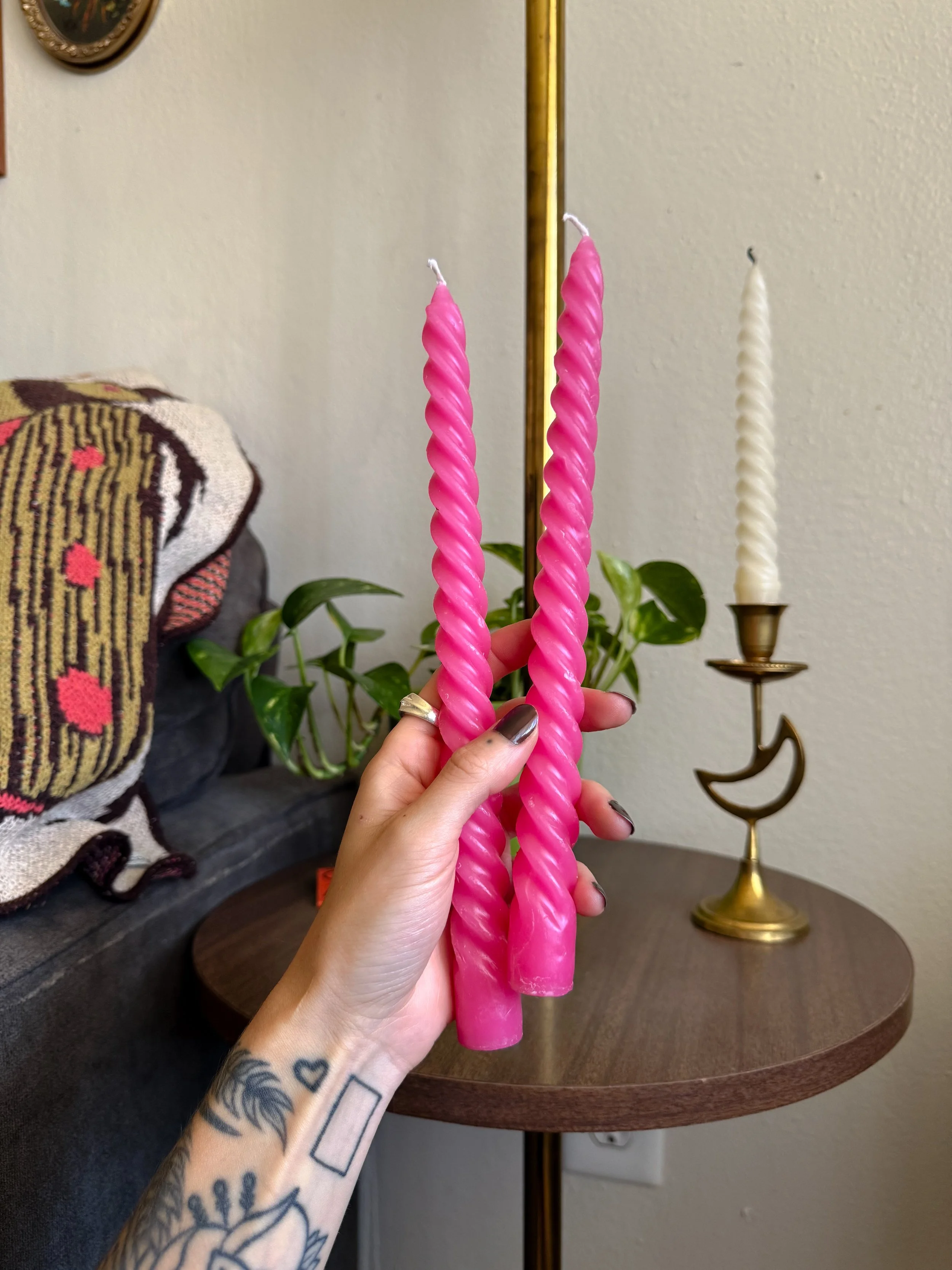 VTG Pink Twisted Wax Tapers