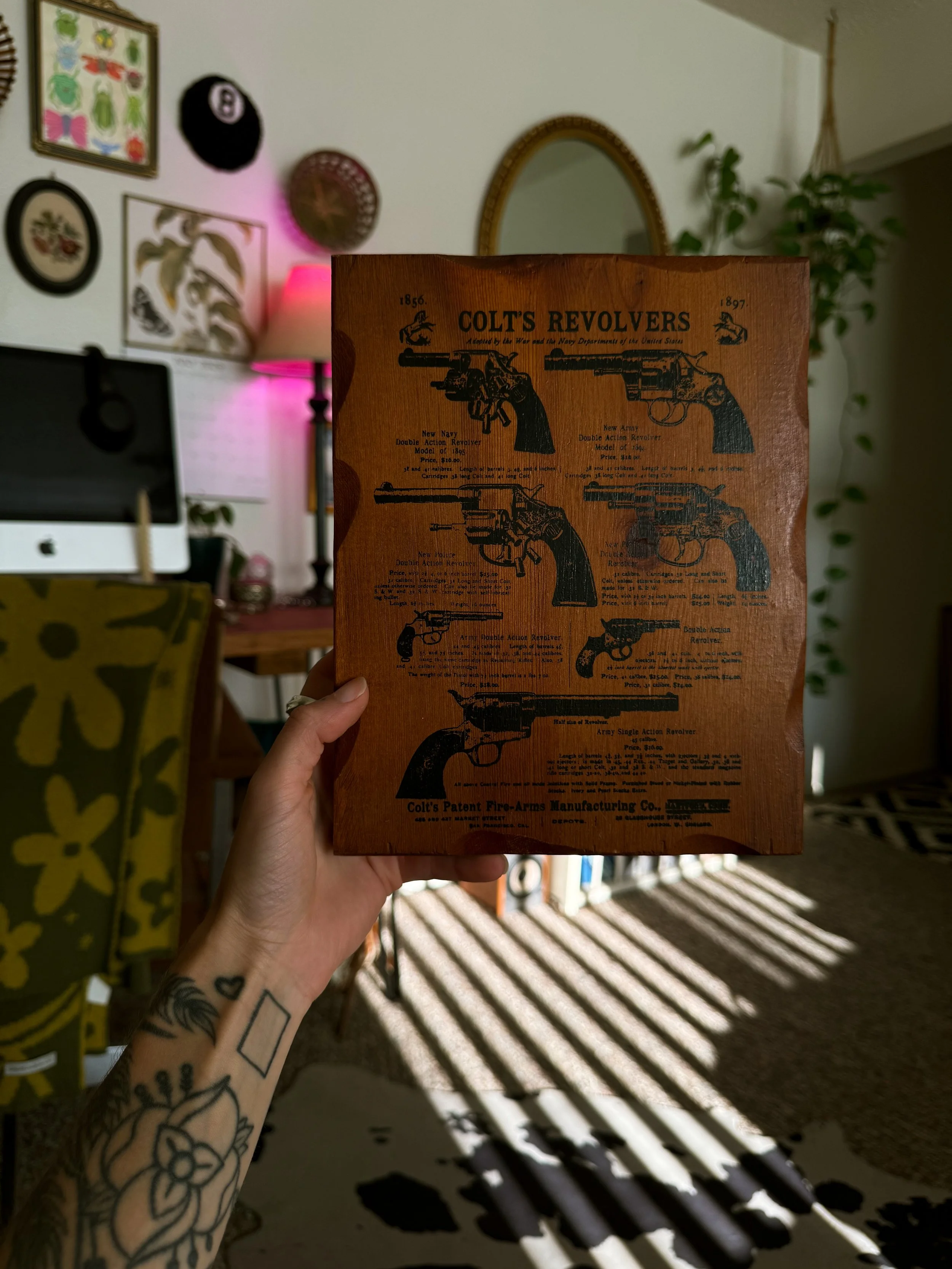 Vtg Wooden Revolver Sign