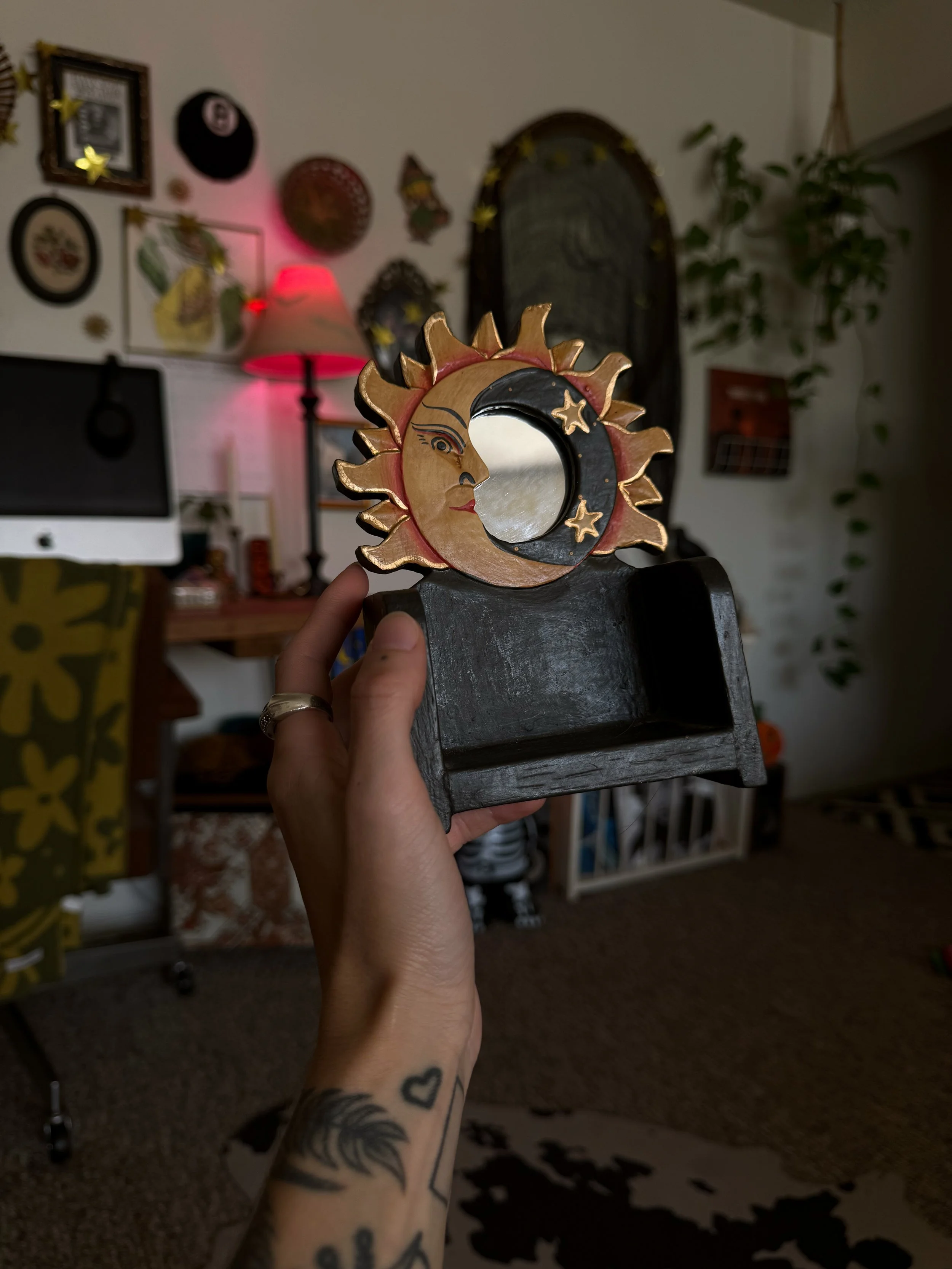 Vtg Celestial Wooden Trinket Holder