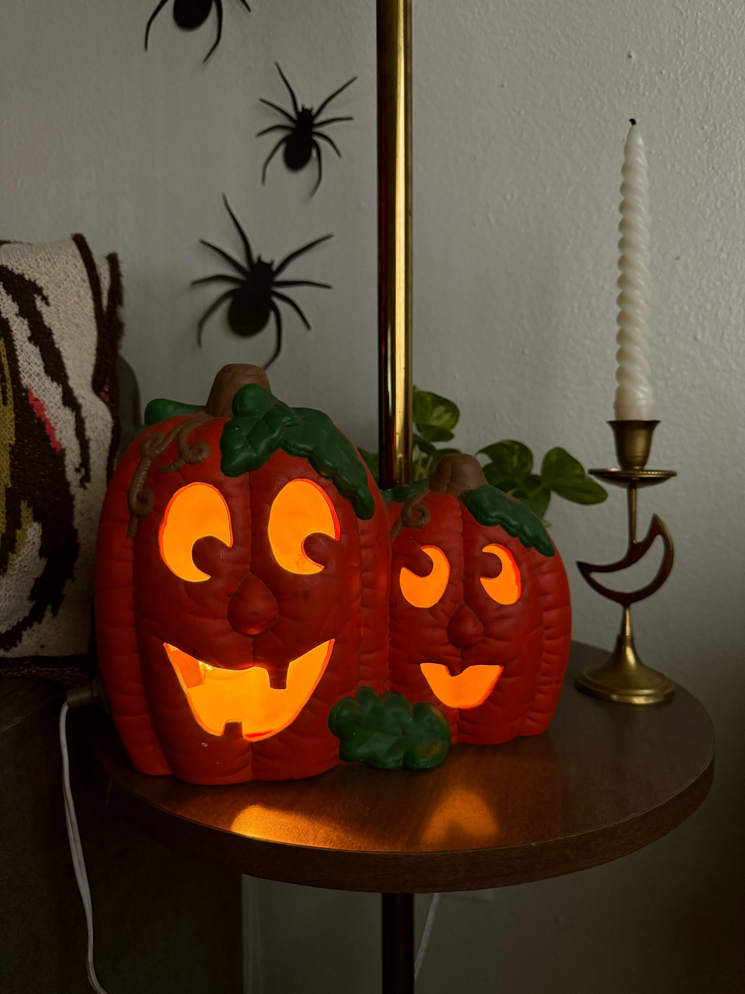 VTG Ceramic Jack-o-Lantern Light