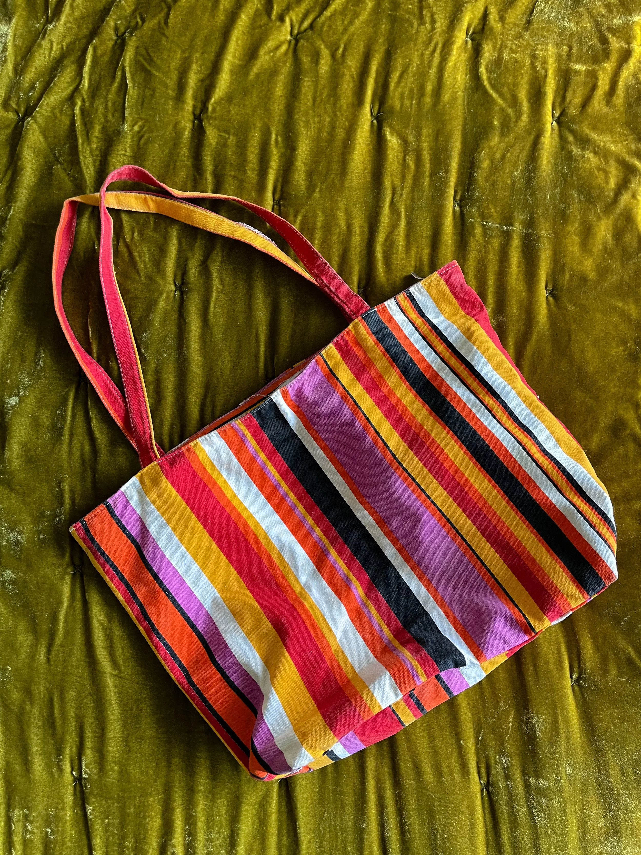 VTG Canvas Tote Bag