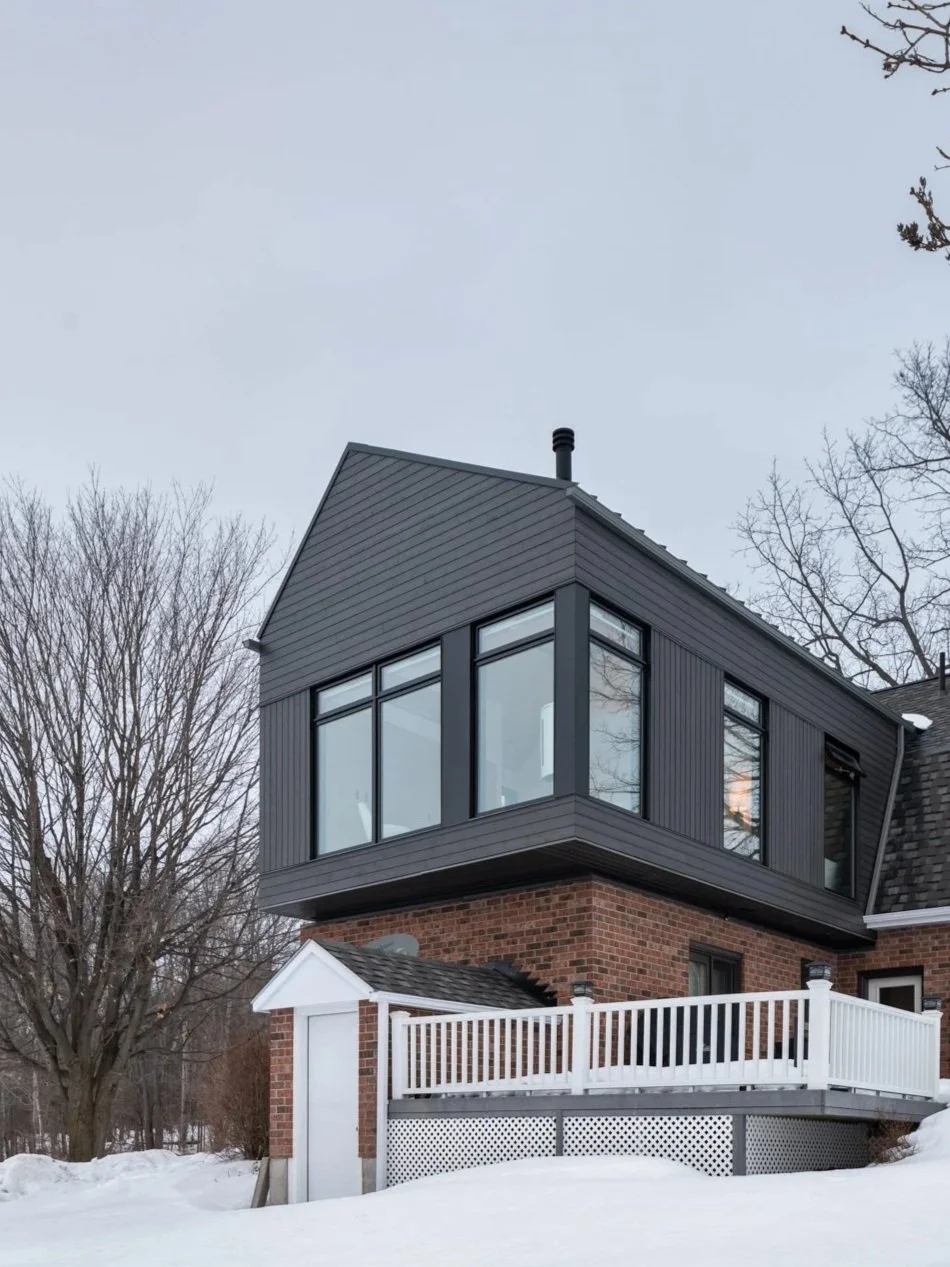Daymark Modern Farmhouse