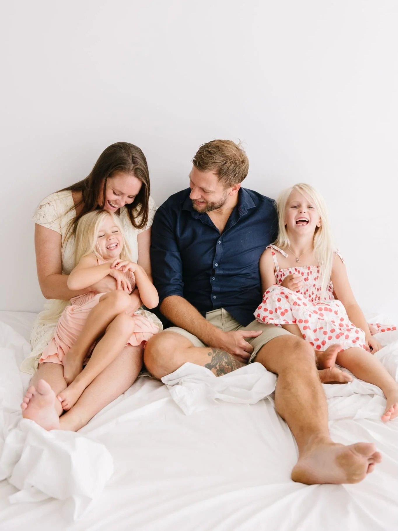 A Mother&rsquo;s Day Family Giveaway 💛
I&rsquo;m gifting one beautiful family session + images. 
Matching neutrals? Welcome.
Chaos? Welcome.
Second child energy? Absolutely welcome.
My family sessions aren&rsquo;t about perfect behaviour or everyone