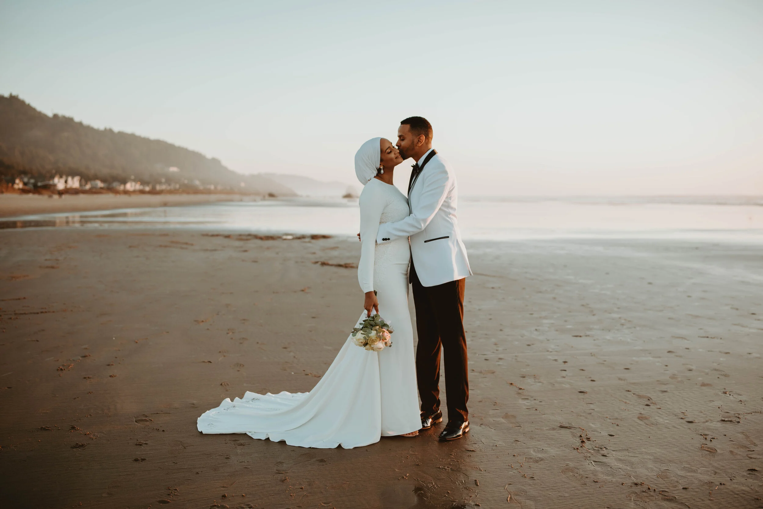 pnw wedding + elopement photographer
