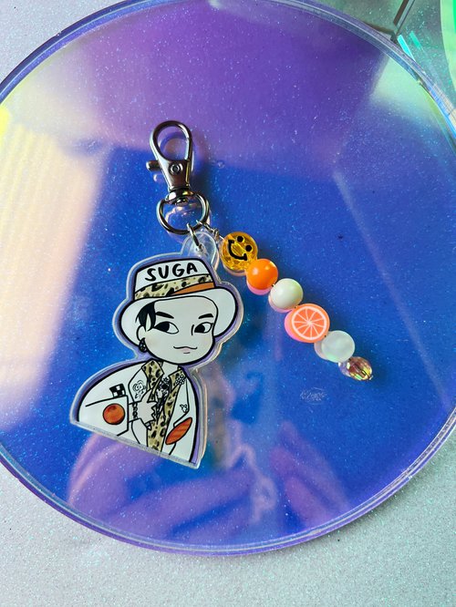 公式 bts Butterfly レア グッズ アクリル BTS Keychain Collab — Lisa Aihara