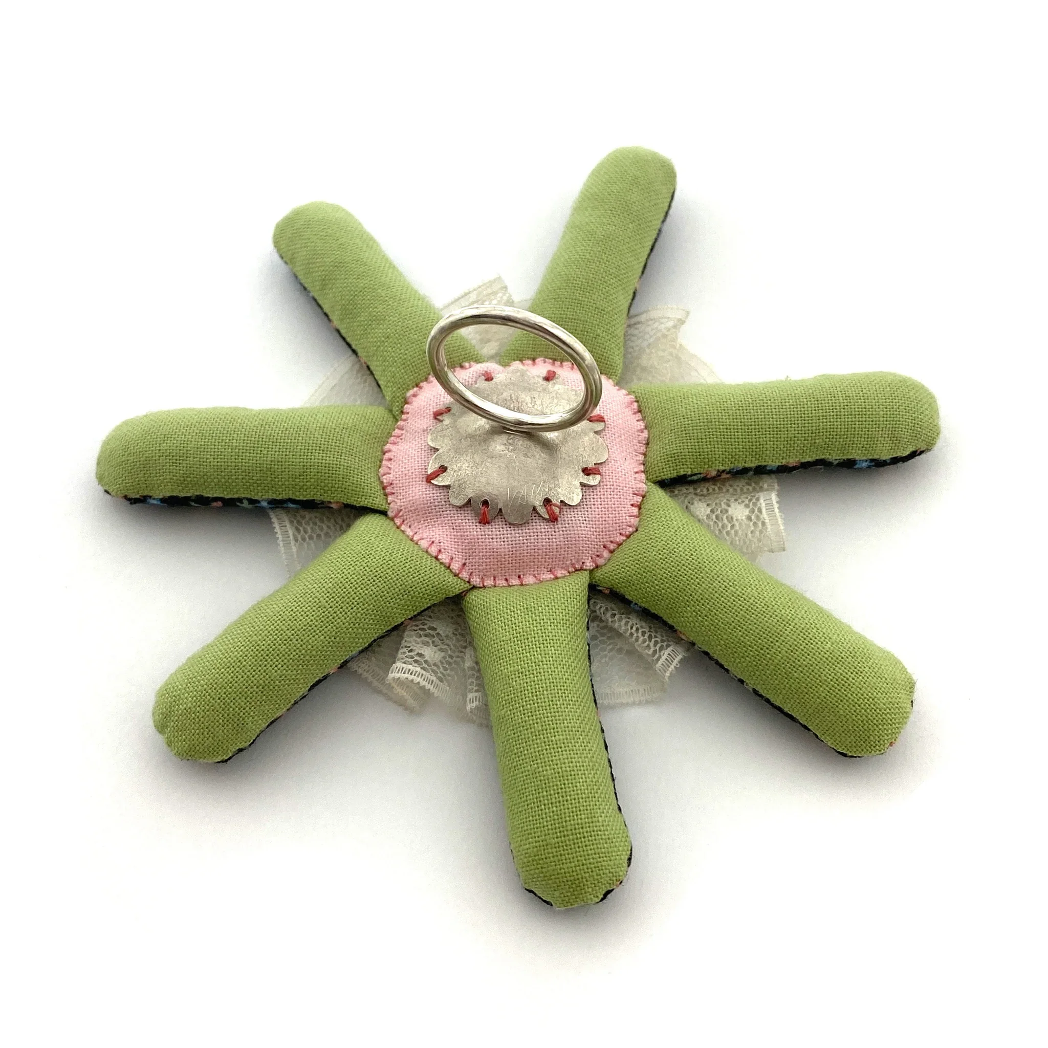 black flower ring back