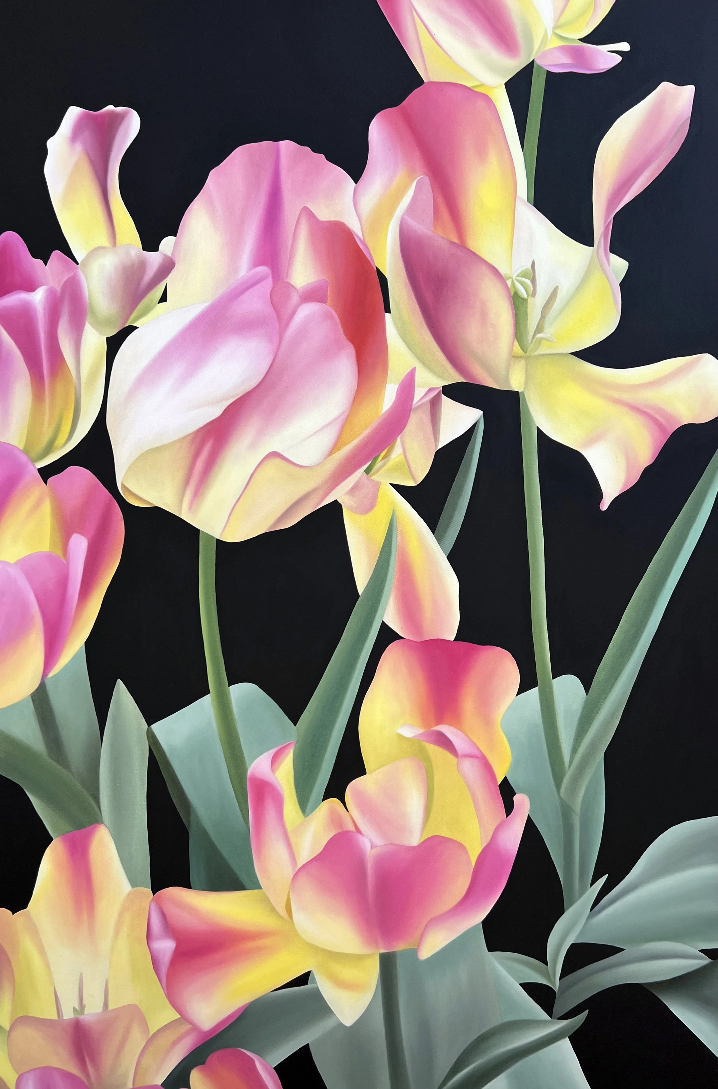 Suncatcher_artist_Ildze-Ose_2022_80x120cm_large-scale-tulip-painting_oil-on-canvas.jpg