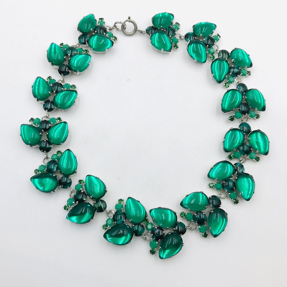 Max Muller emerald cabochon Collar Necklace — Simply Decorous
