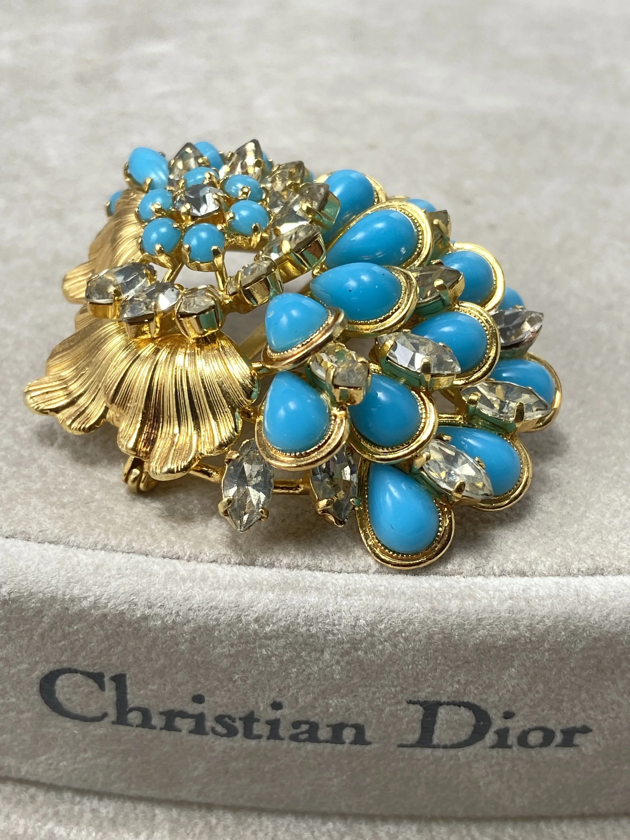 超希少】 Christian Dior 1960s ブルーラインストーンブローチ Christian Dior Lapis and Turquoise Brooch