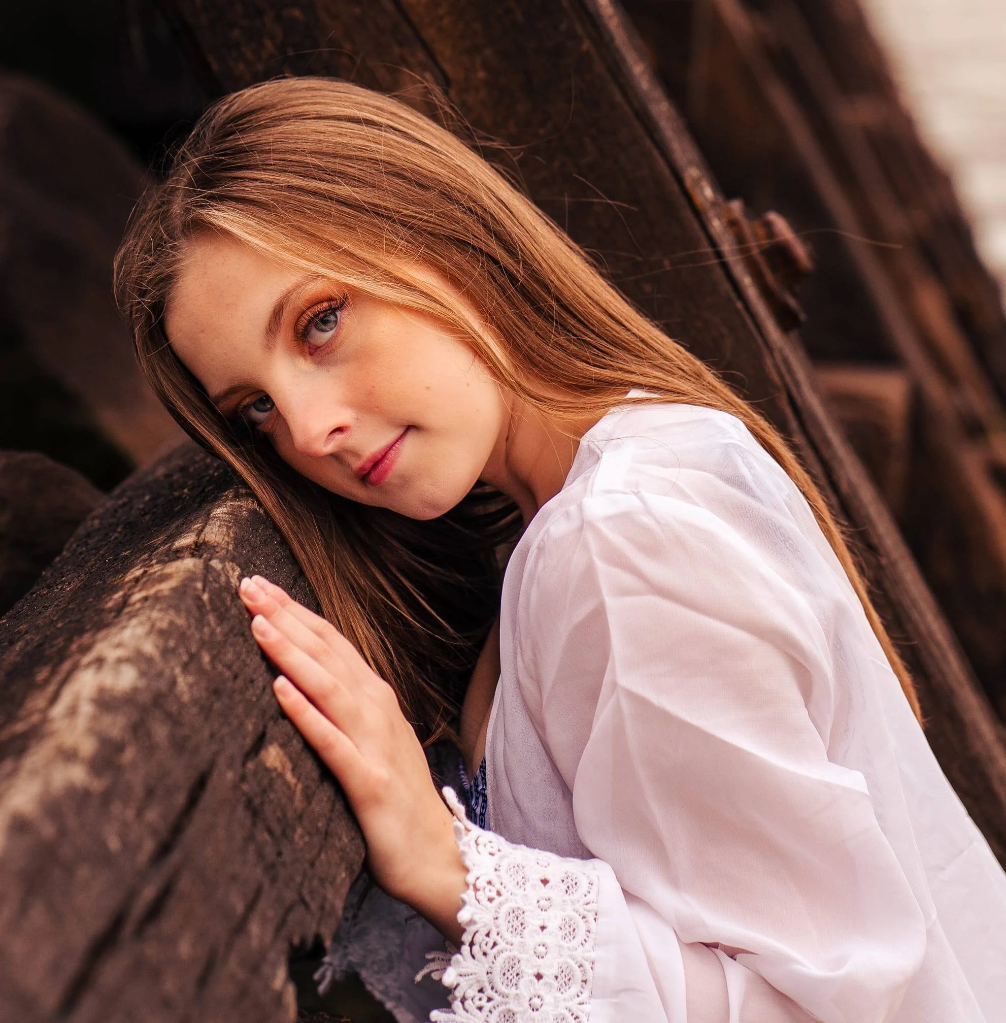 faith louise profile picture.jpg