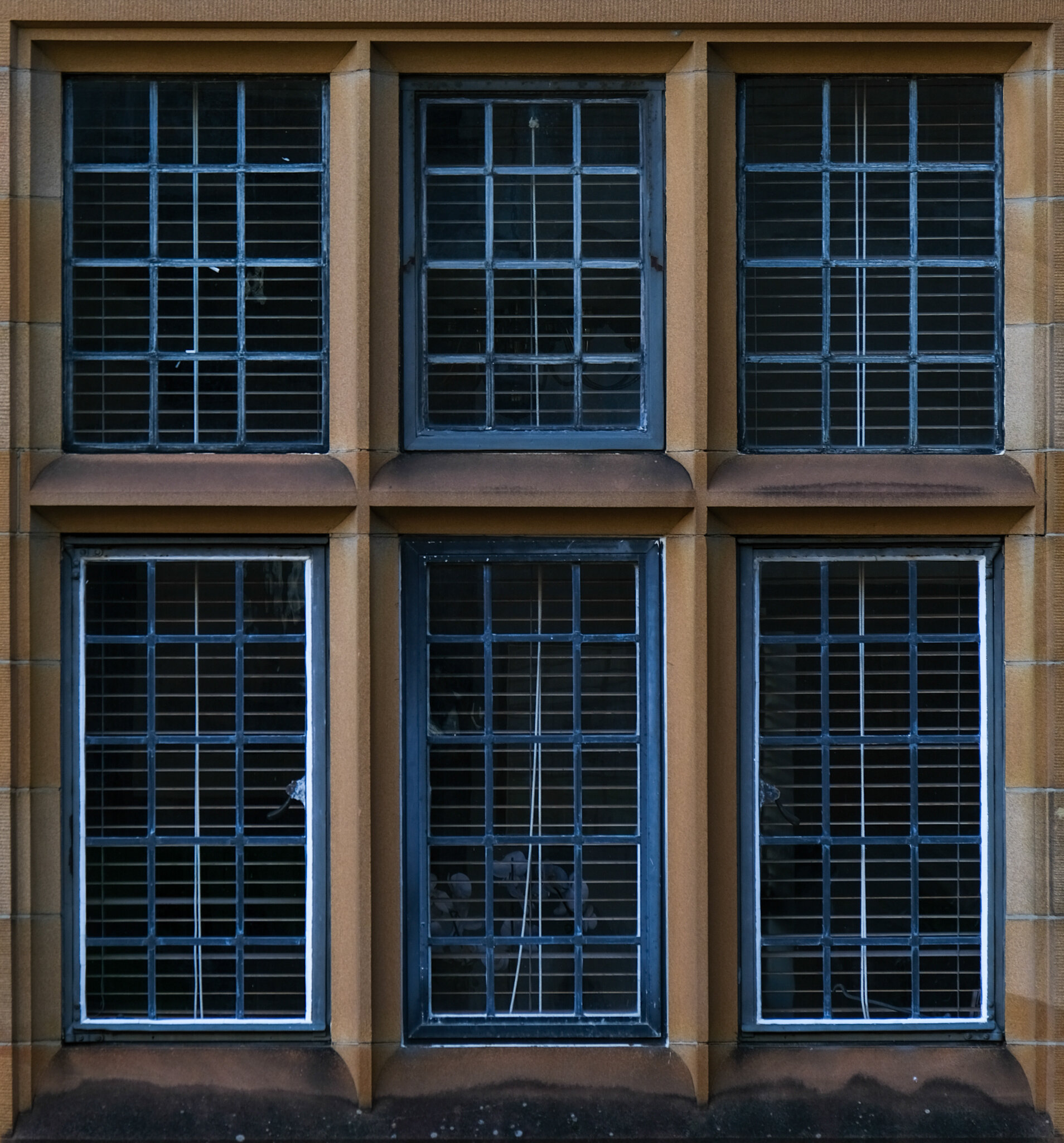 usyd-quad-windows.jpg