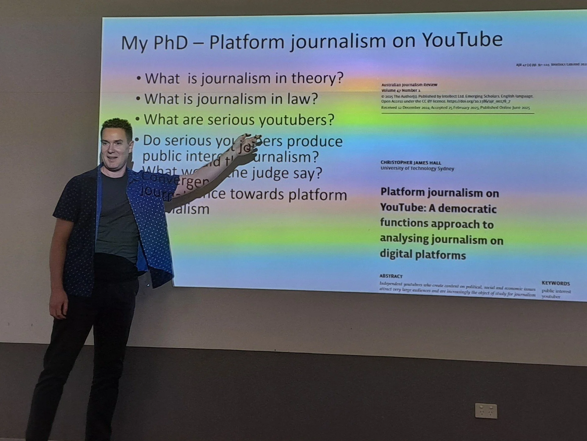 Journalists adopt the practices of youtubers and TikTok creators (mostly) - PhD Conference presentation
