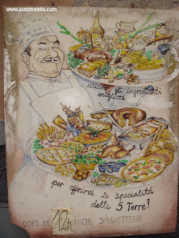 Härlig restaurangskylt. Klicka på den för att se detaljrikedomen!