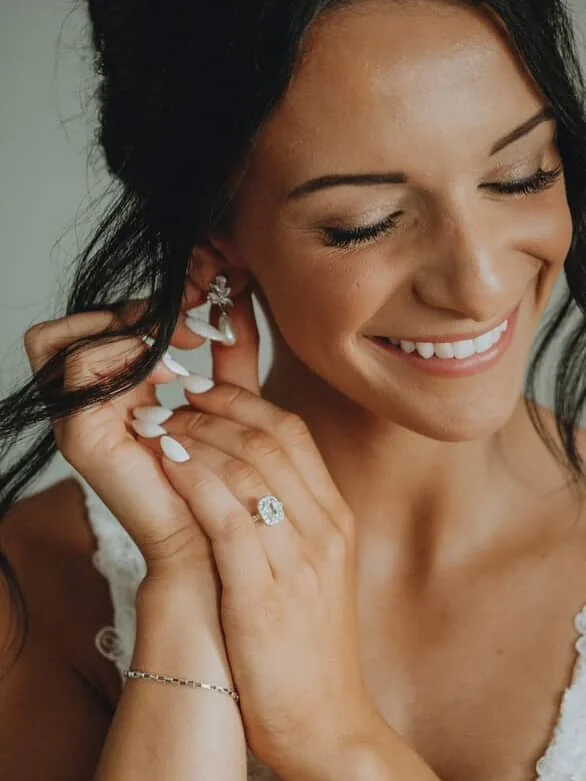 Beautiful Dakota 🤍 
A client of mine for many years all the way back through graduation and all life&rsquo;s events- now she&rsquo;s a married woman and it makes me so happy 💒 
Congratulations, wishing you a lifetime of love and happiness! ✨