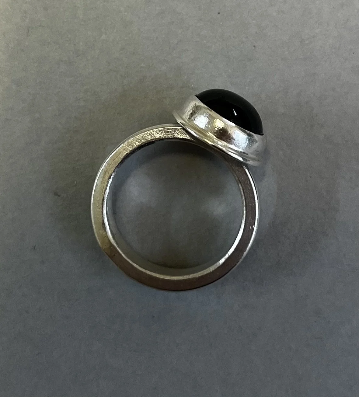 Silver with black diopside, size P