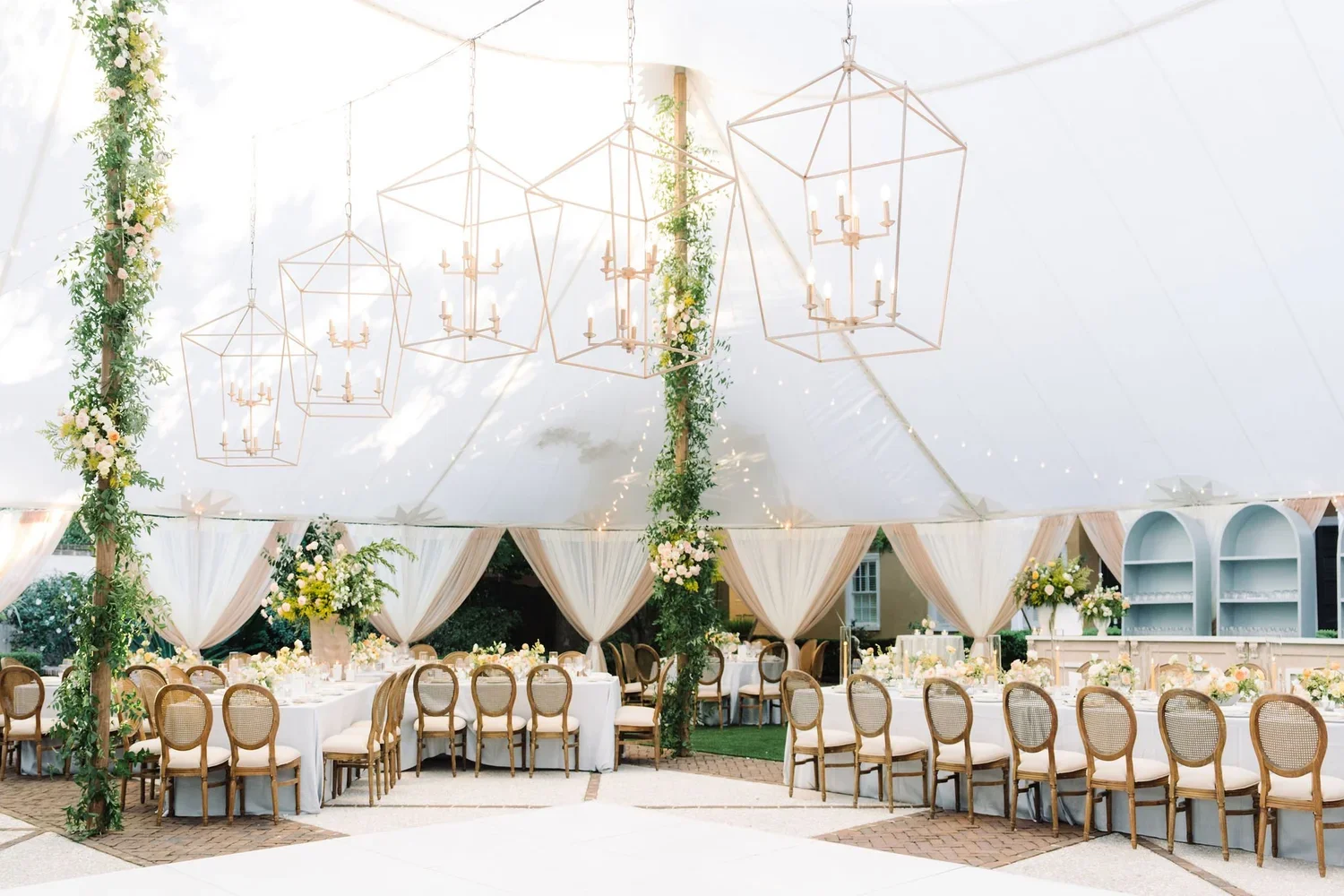 Molly+Tanner-ThomasBennettHouseWedding-881.webp